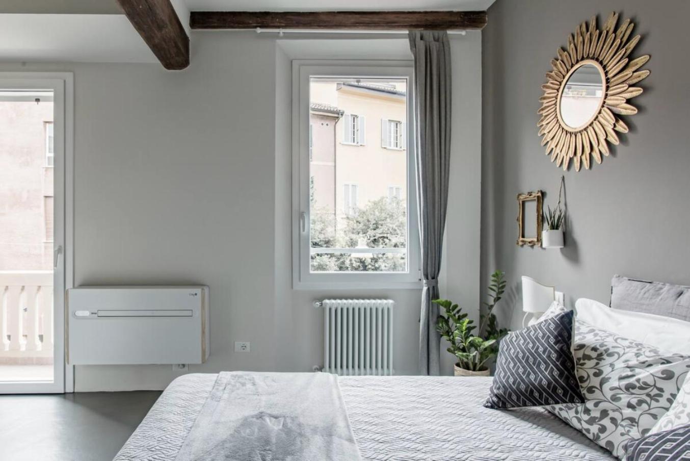 Charming Flat Righi Bologna Apartment Exterior photo